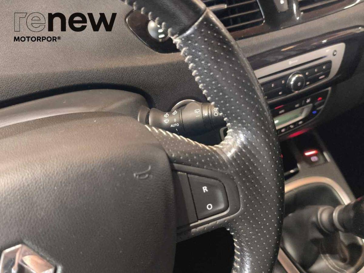 renault-grand-scenic-2015-diesel-1461cc