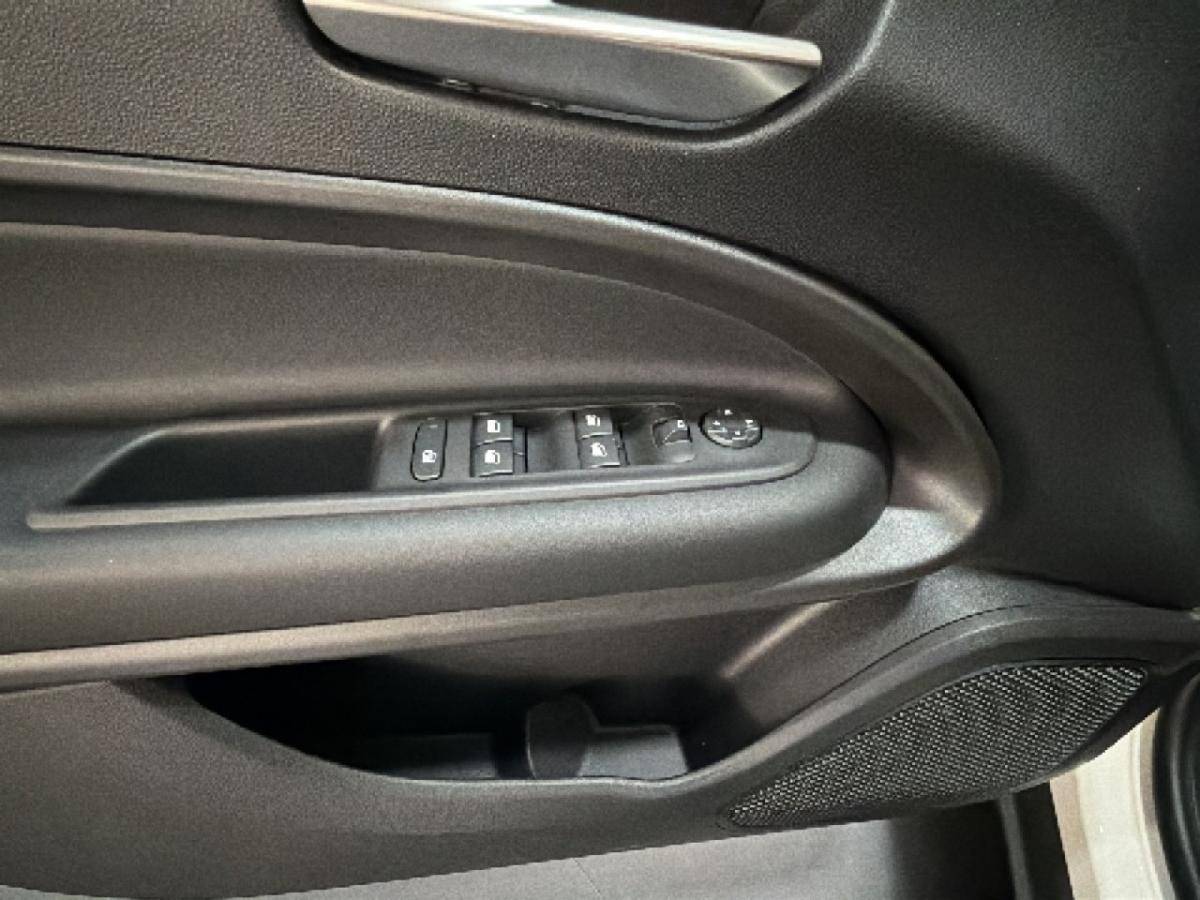 jeep-avenger-2026-gasolina-1199cc