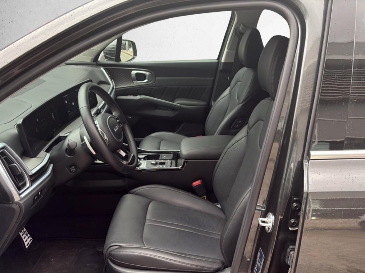 kia-sorento-2025-hibrido-a-gasolina-1598cc