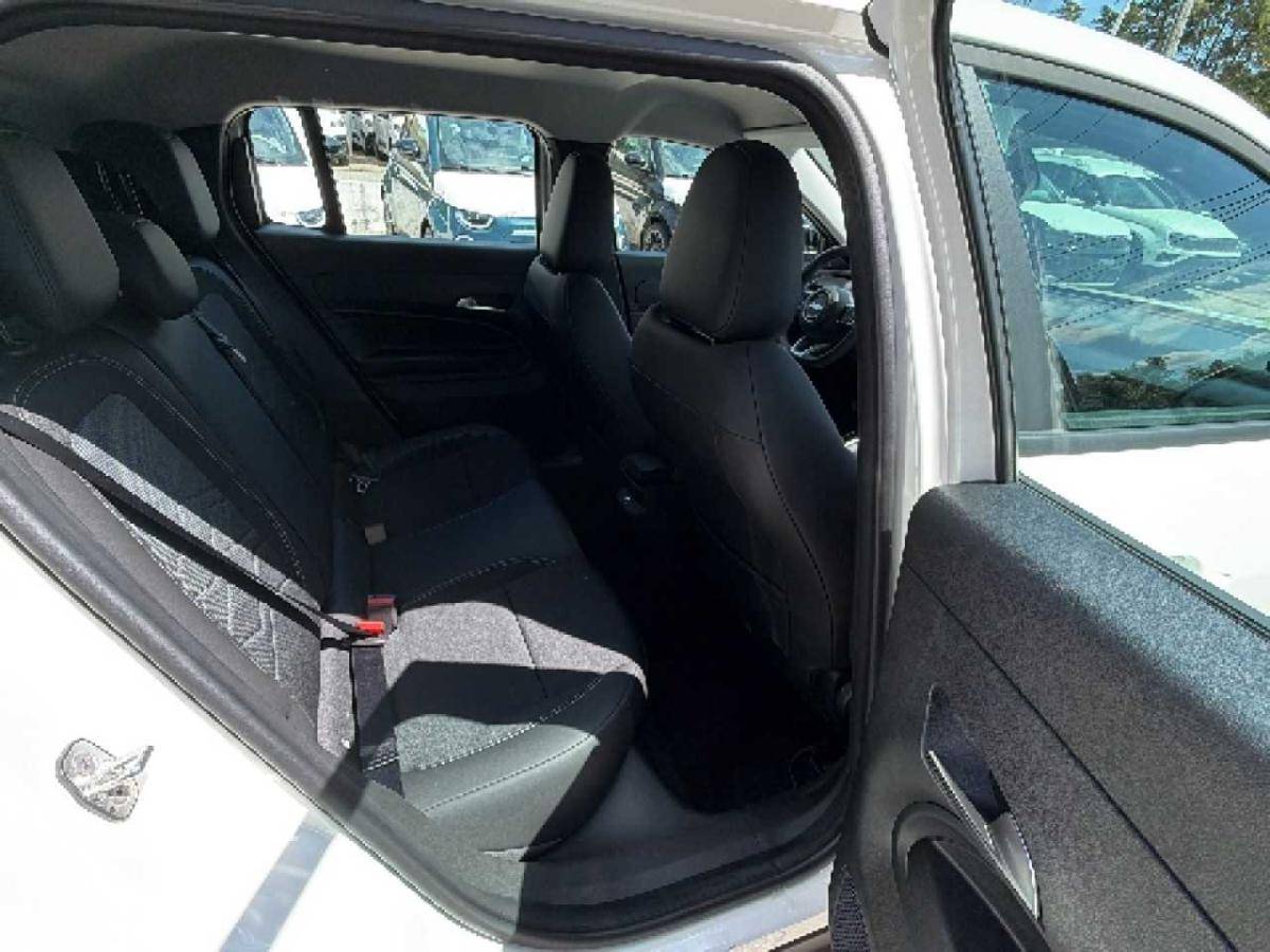 jeep-avenger-2025-gasolina-1199cc