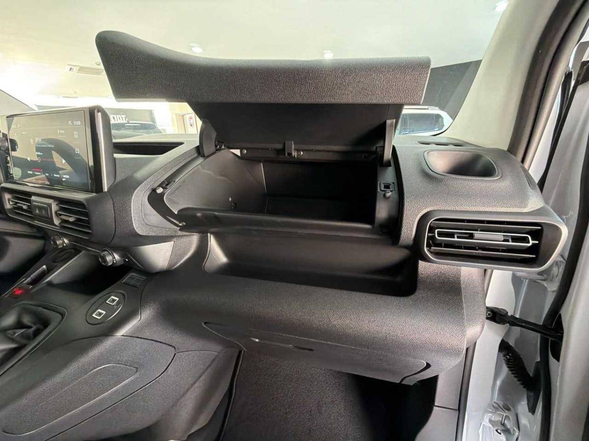 fiat-doblo-2026-diesel-1499cc