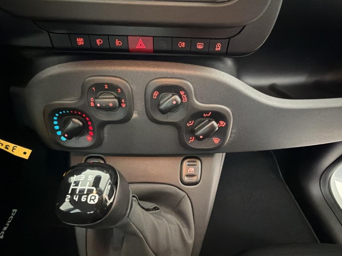 fiat-panda-2026-hibrido-a-gasolina-999cc
