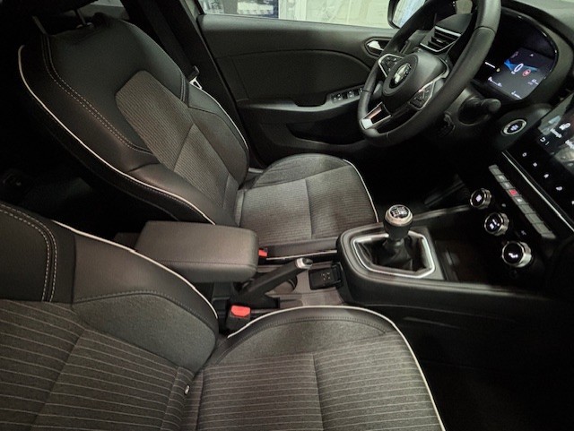 mitsubishi-colt-2025-gasolina-999cc