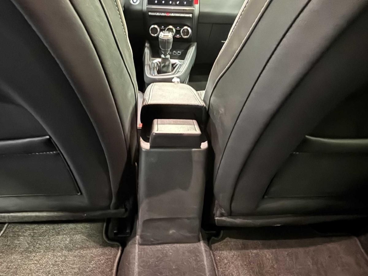 mitsubishi-colt-2025-gasolina-999cc