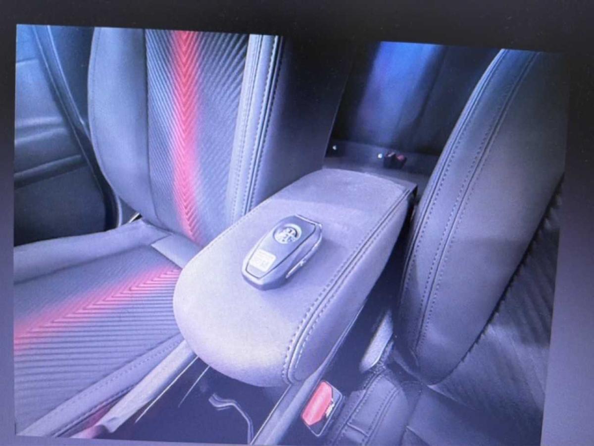alfa-romeo-junior-2024-eletrico-0cc