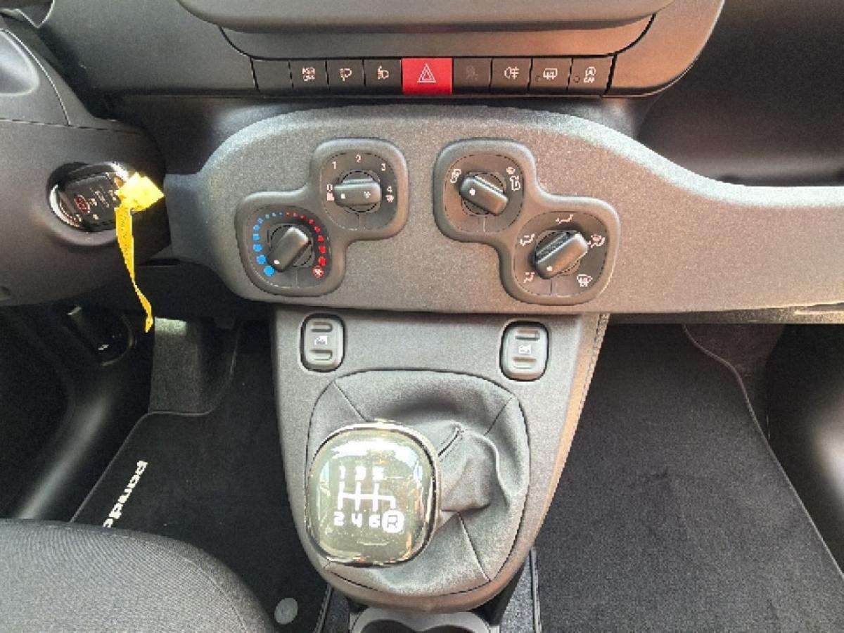 fiat-panda-2026-hibrido-a-gasolina-999cc