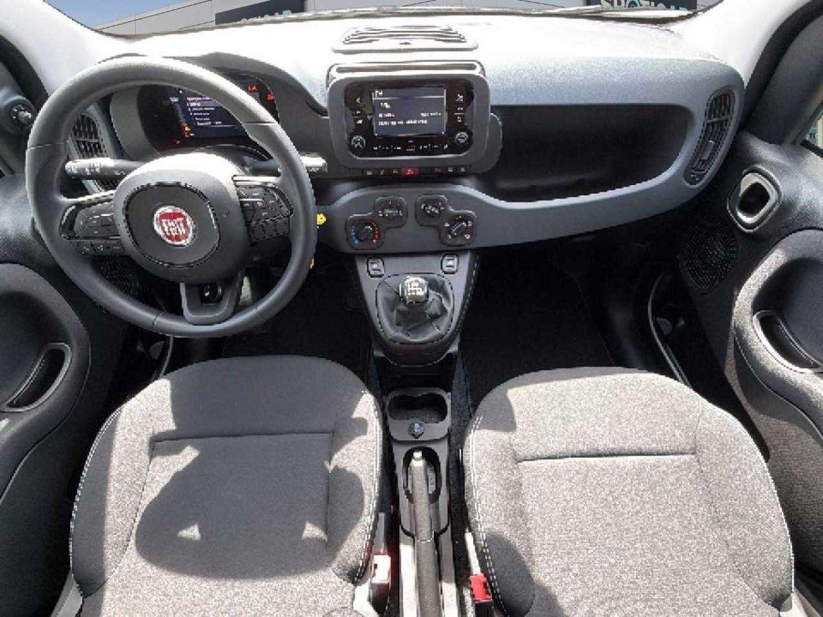 fiat-panda-2026-hibrido-a-gasolina-999cc