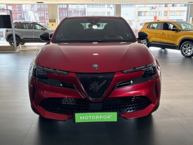alfa-romeo-junior-2025-hibrido-a-gasolina-1199cc
