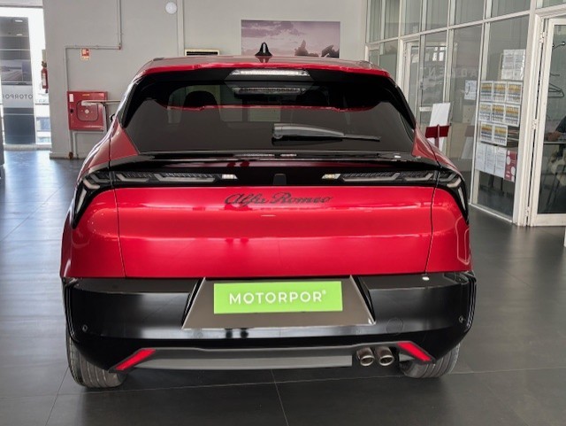 alfa-romeo-junior-2025-hibrido-a-gasolina-1199cc