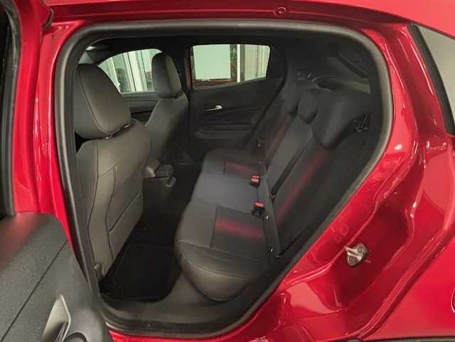 alfa-romeo-junior-2025-hibrido-a-gasolina-1199cc