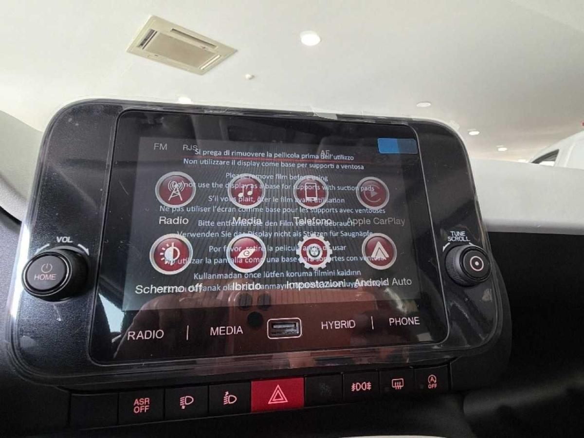 fiat-panda-2026-hibrido-a-gasolina-999cc