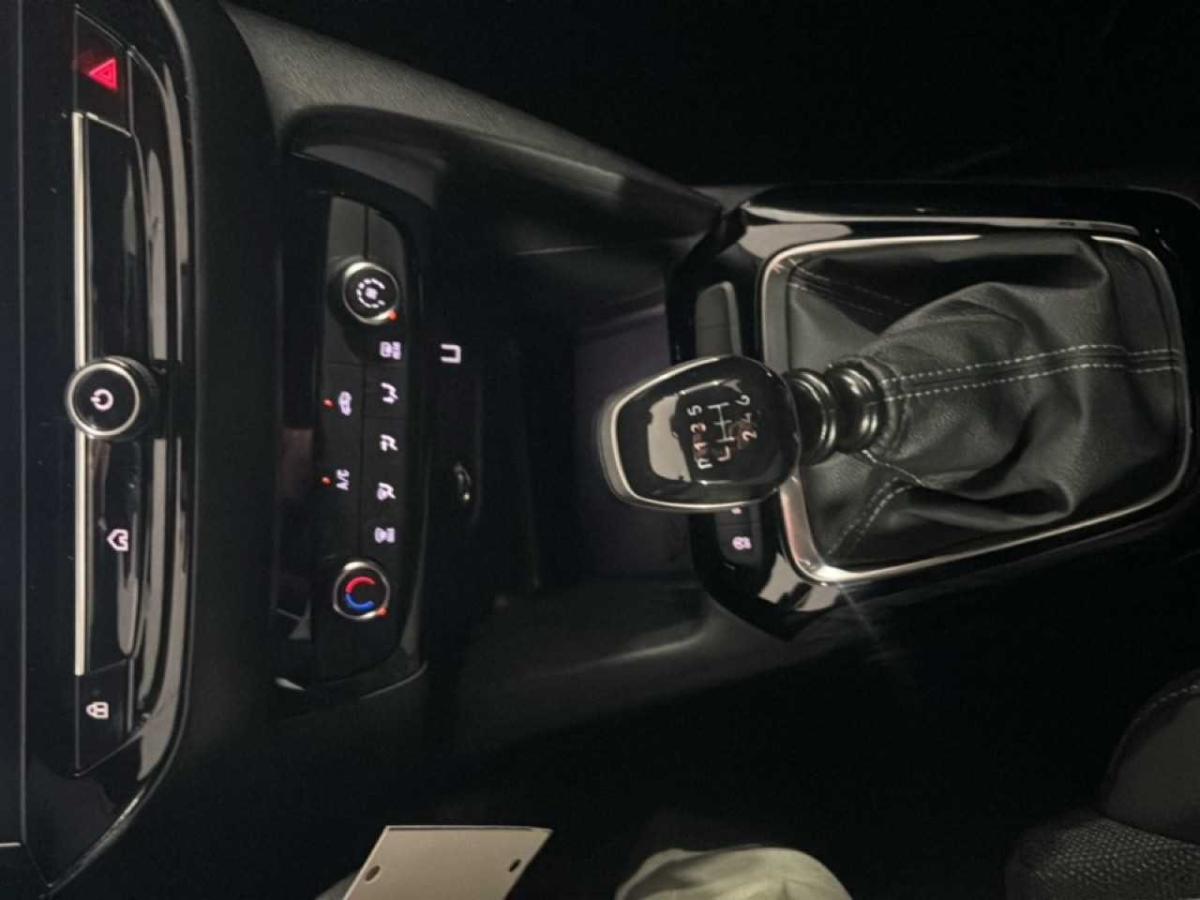 opel-corsa-2026-gasolina-1199cc