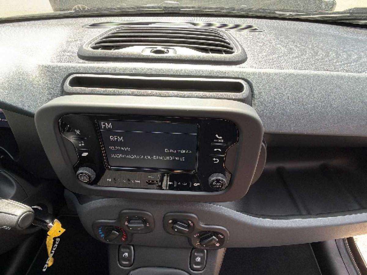 fiat-panda-2026-hibrido-a-gasolina-999cc