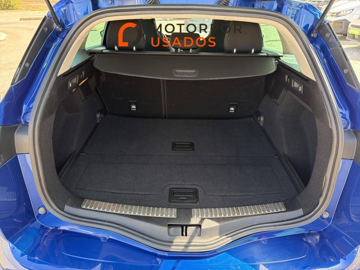 renault-megane-sport-tourer-2016-diesel-1598cc