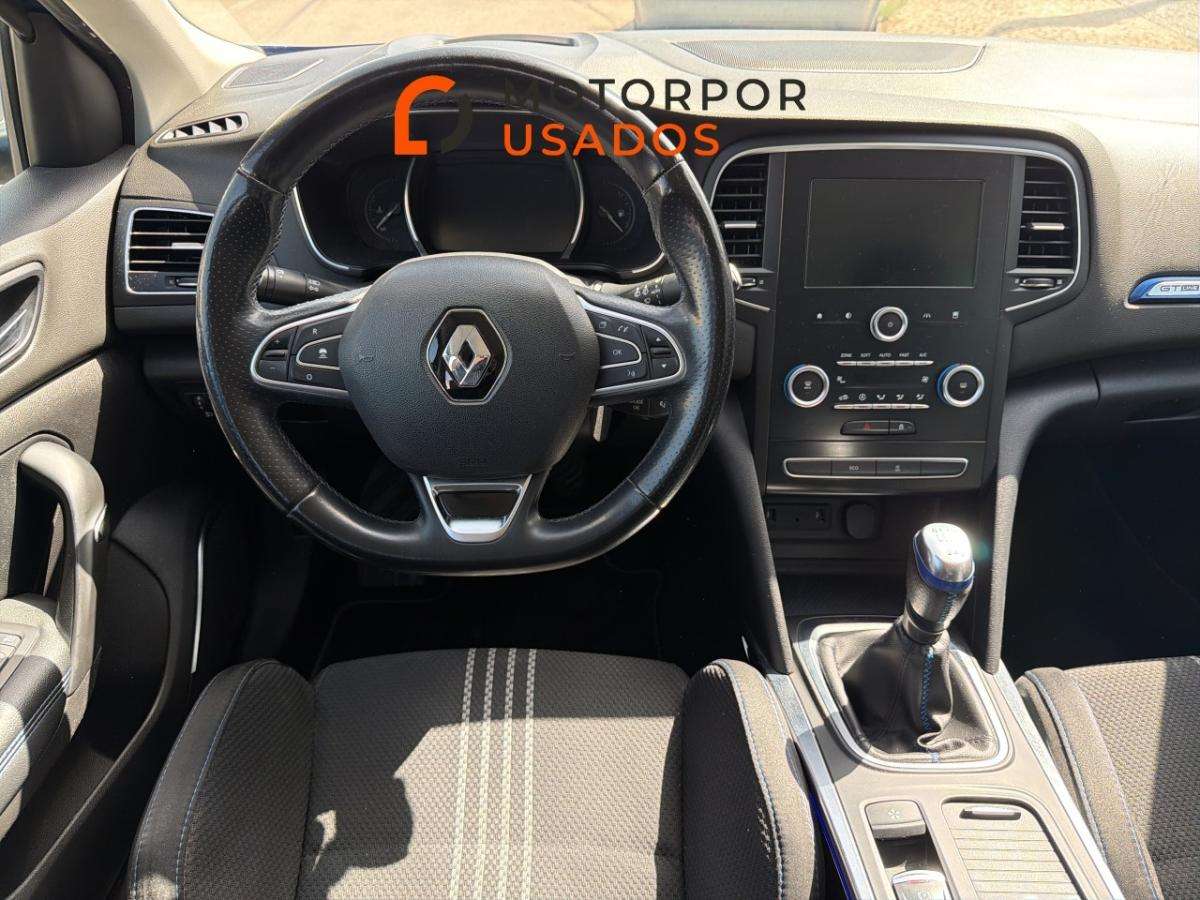 renault-megane-sport-tourer-2016-diesel-1598cc