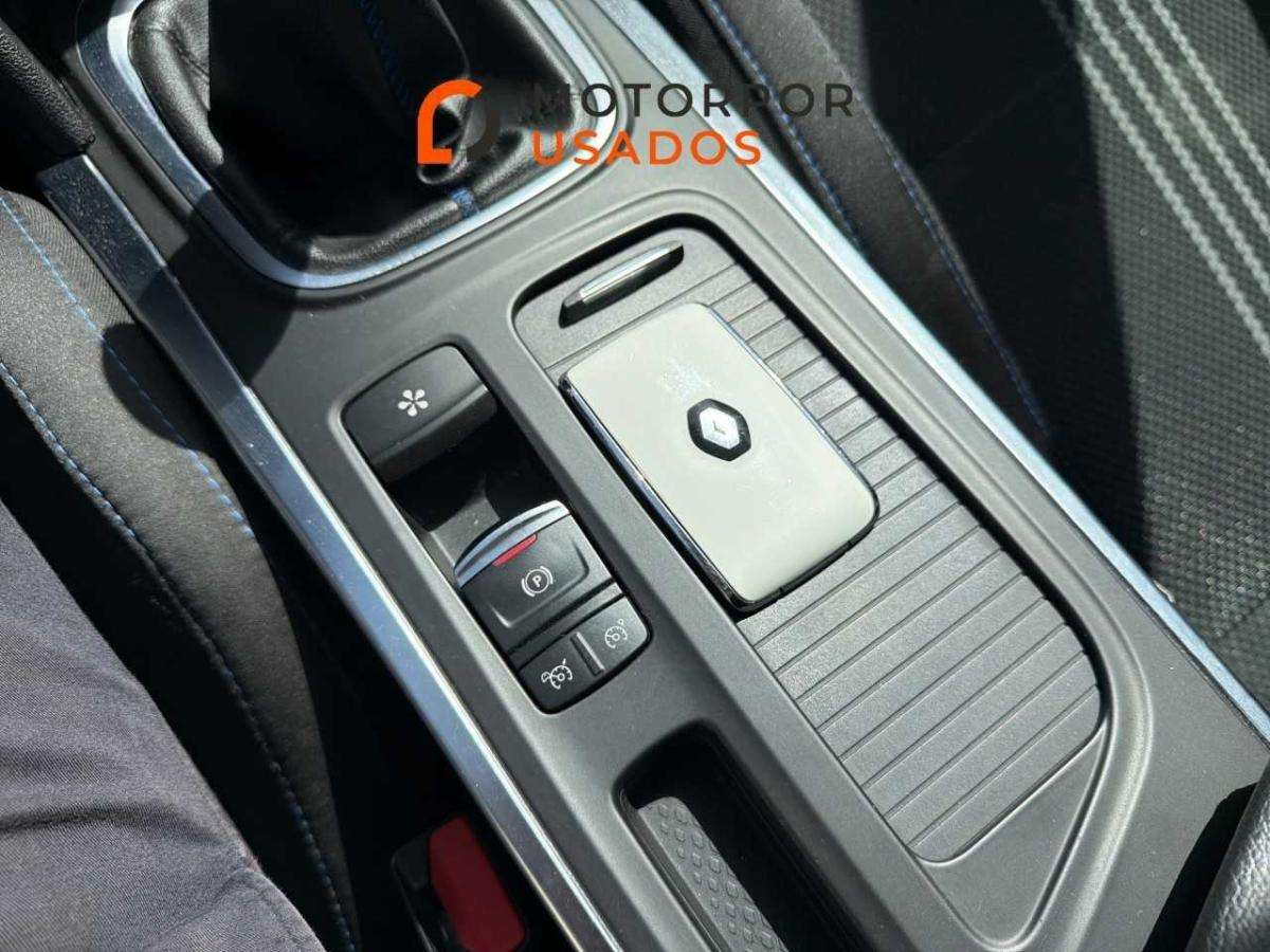 renault-megane-sport-tourer-2016-diesel-1598cc