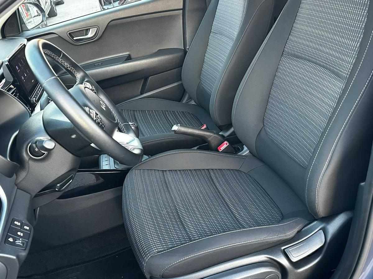 kia-stonic-2025-gasolina-998cc