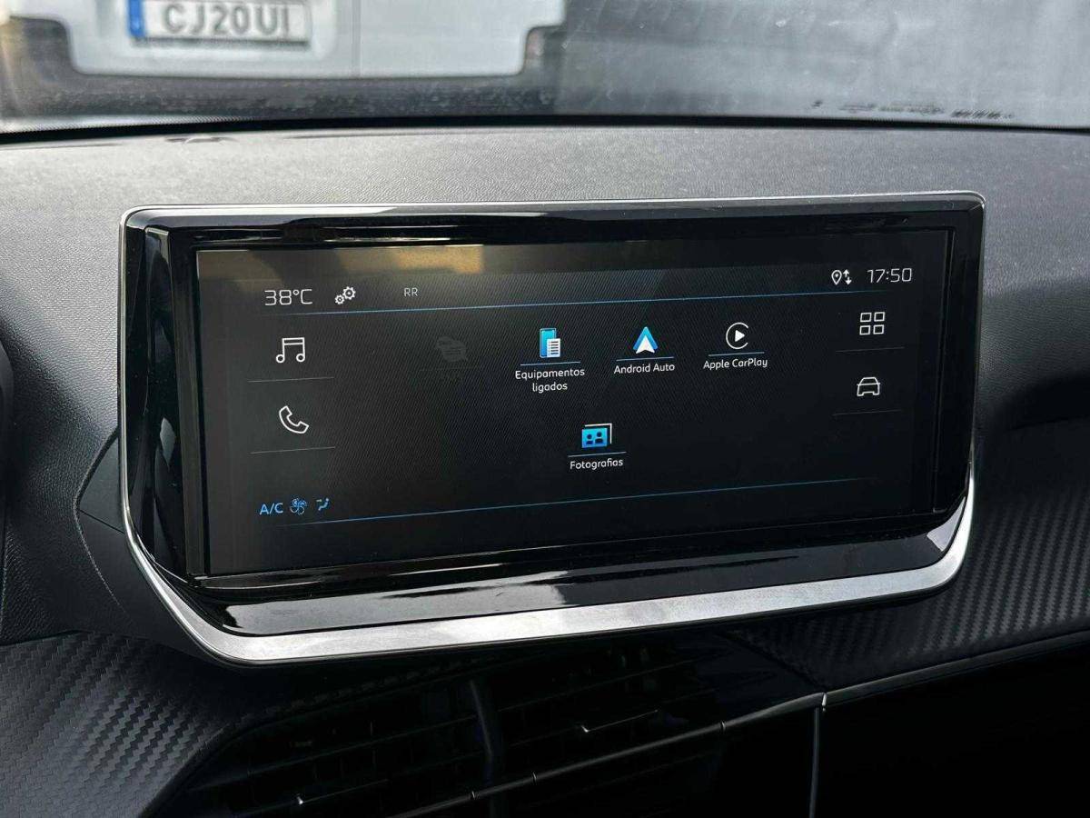 peugeot-208-2025-gasolina-1199cc