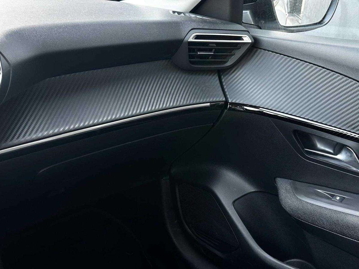 peugeot-208-2025-gasolina-1199cc