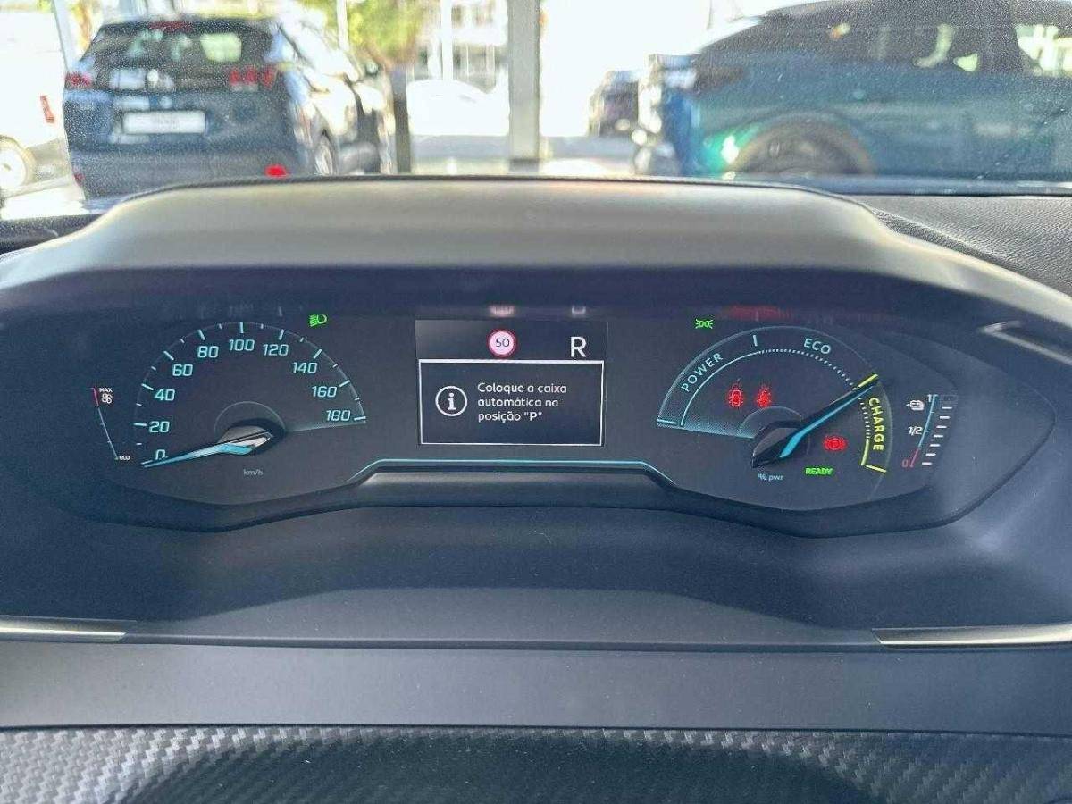 peugeot-2008-2025-eletrico-0cc
