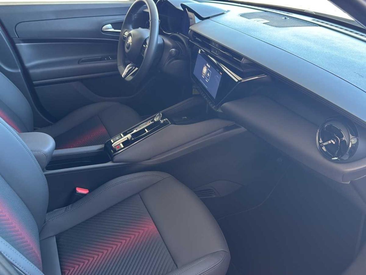 alfa-romeo-junior-2025-eletrico-0cc