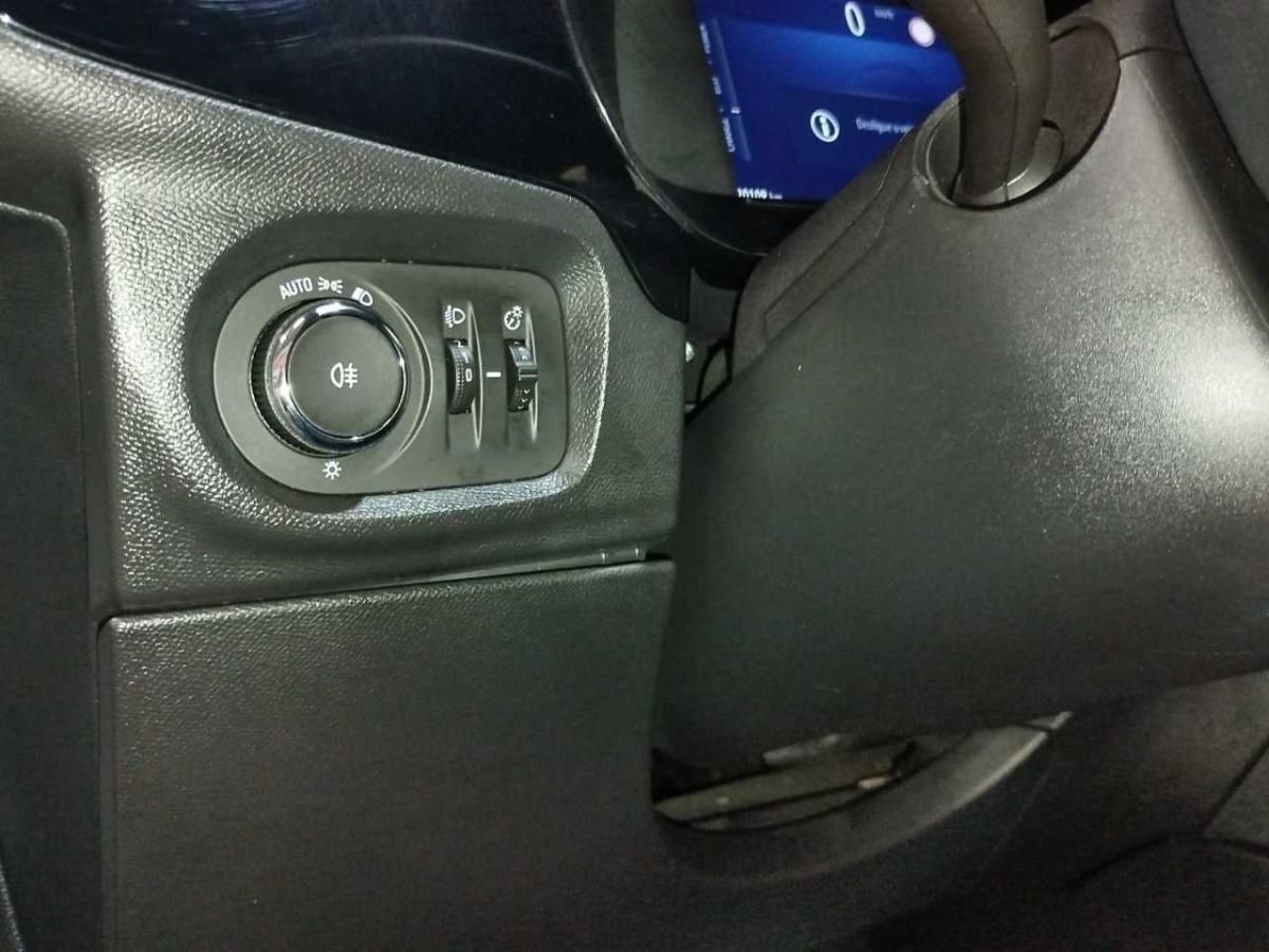 opel-corsa-2025-hibrido-a-gasolina-1199cc