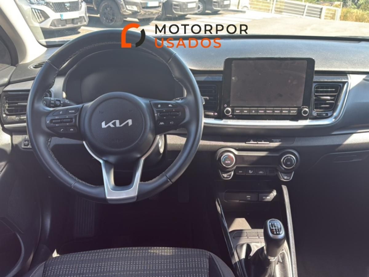 kia-stonic-2025-gasolina-998cc