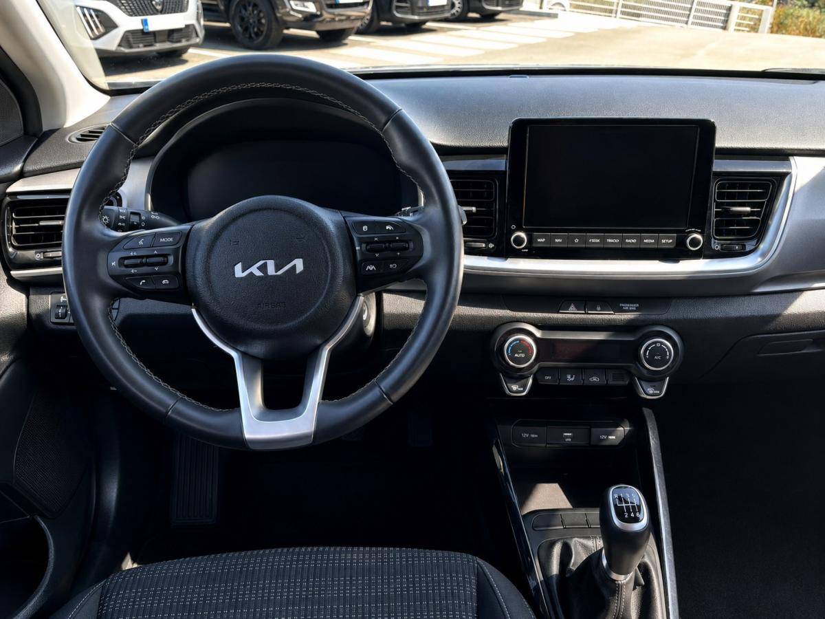 kia-stonic-2025-gasolina-998cc
