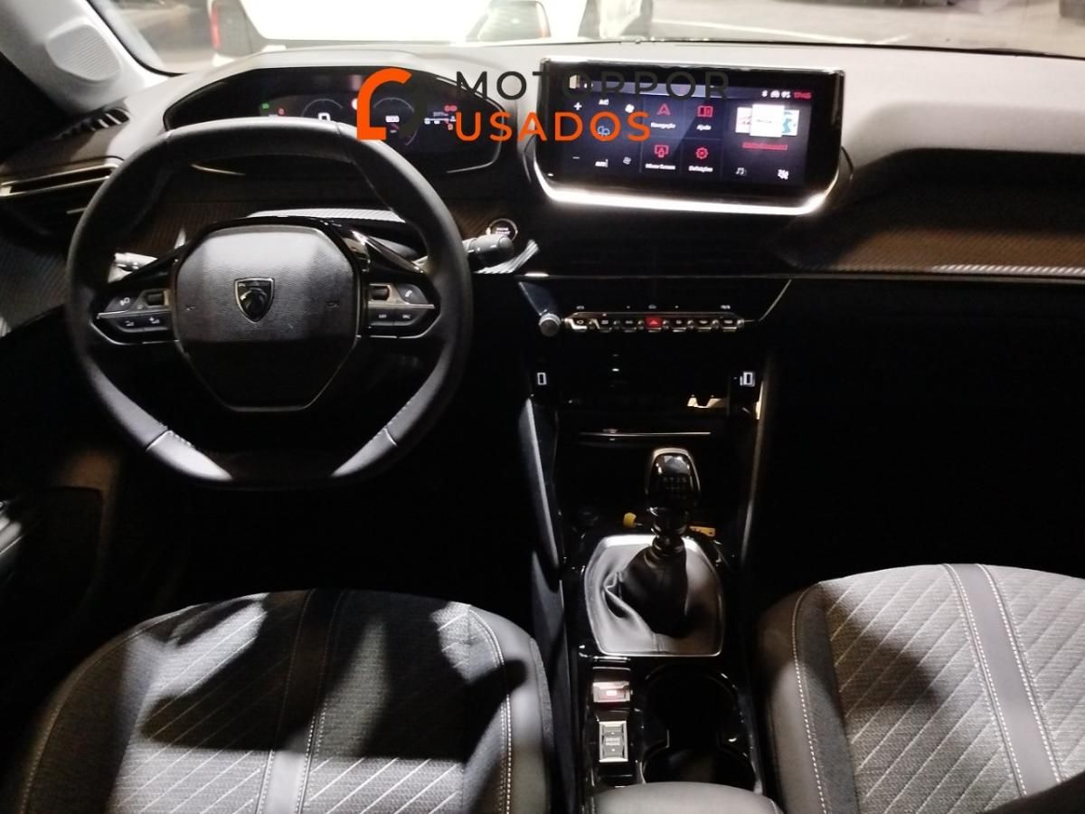 peugeot-208-2025-gasolina-1199cc