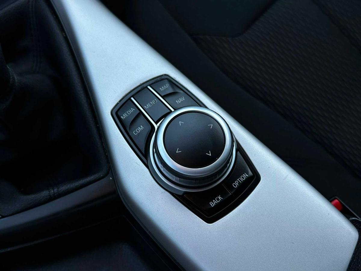 bmw-serie-1-2019-diesel-1496cc