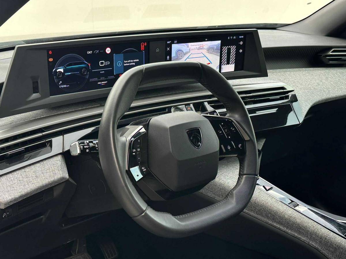 peugeot-5008-2025-hibrido-a-gasolina-1199cc
