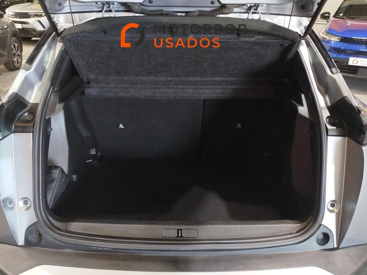peugeot-2008-2023-gasolina-1199cc