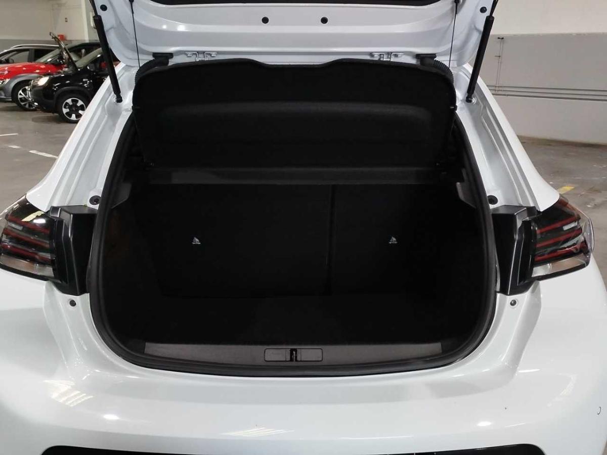 peugeot-208-2025-hibrido-a-gasolina-1199cc