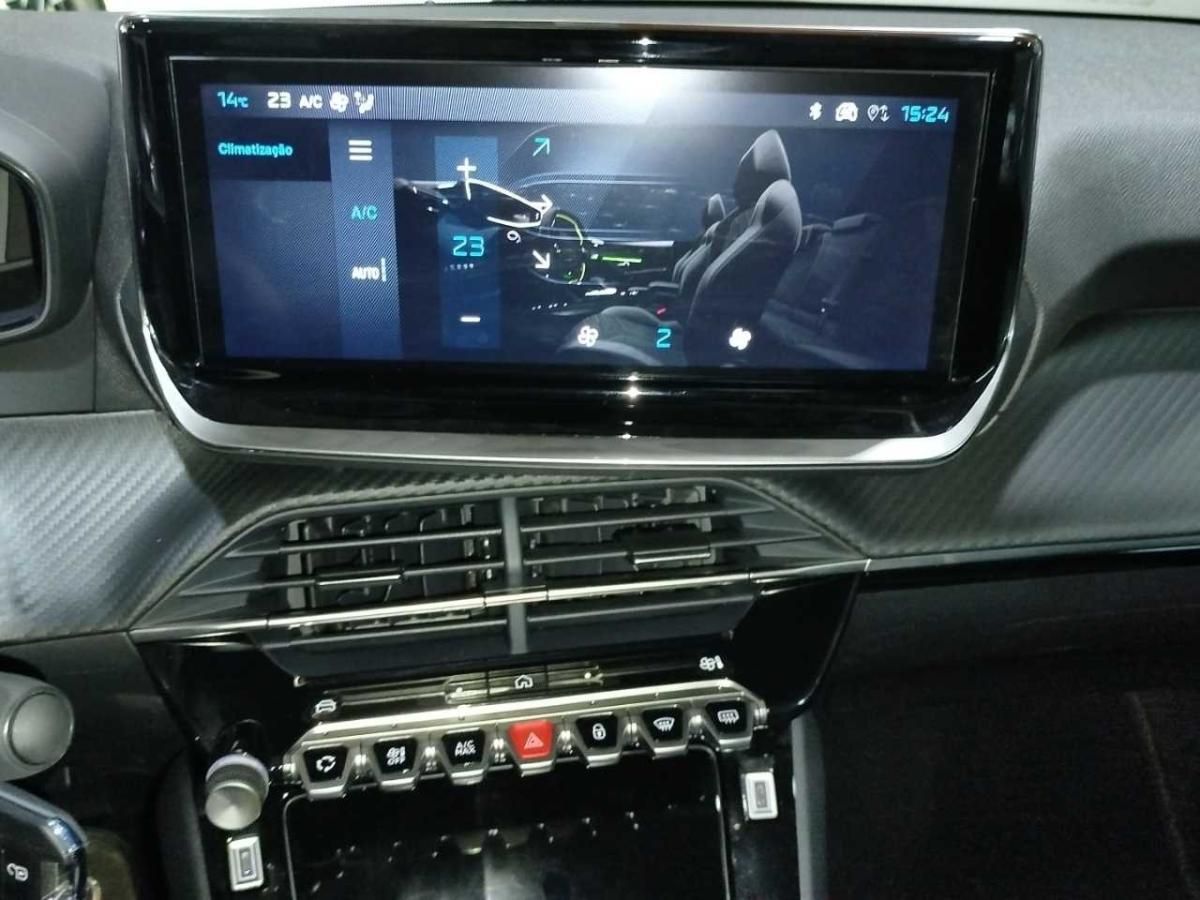peugeot-208-2025-hibrido-a-gasolina-1199cc