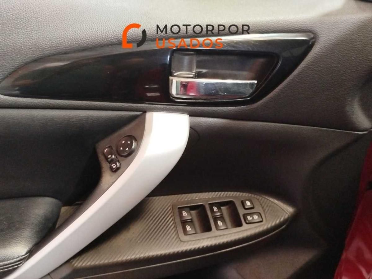 mitsubishi-eclipse-cross-2022-hibrido-a-gasolina-2360cc