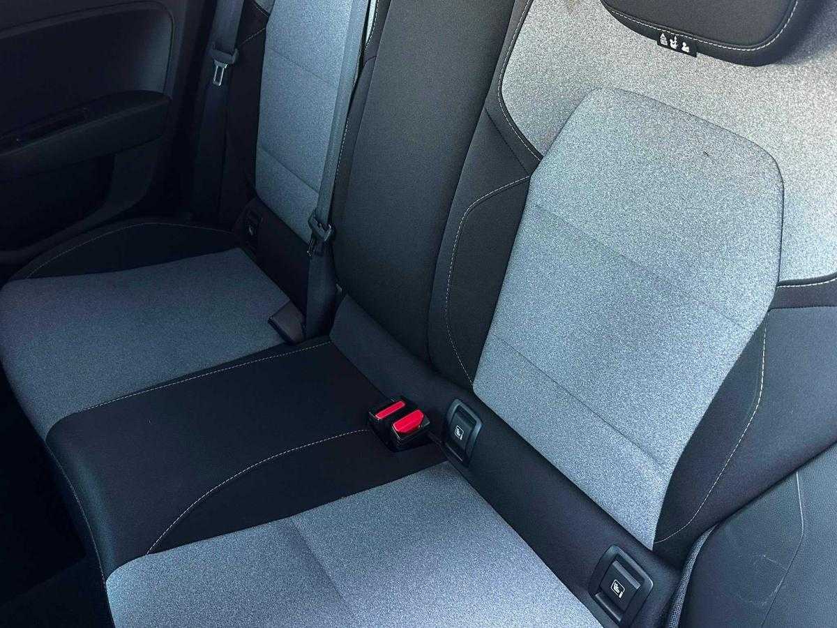 mitsubishi-colt-2025-gasolina-999cc