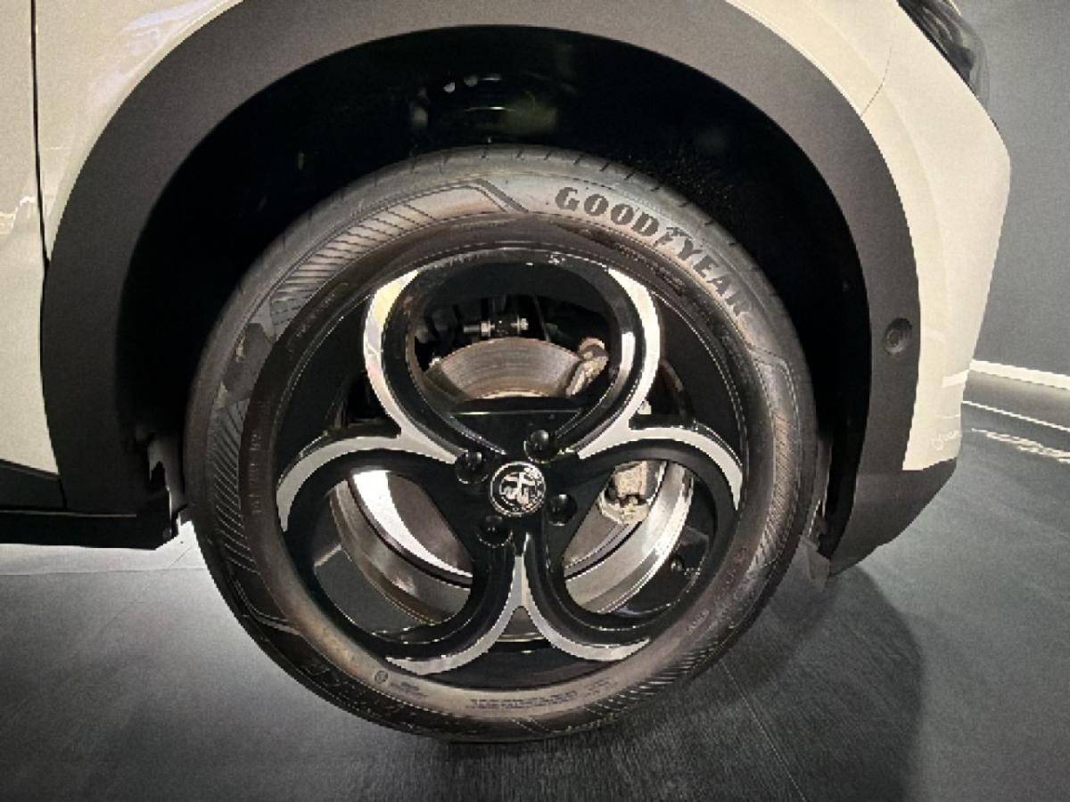 alfa-romeo-junior-2026-eletrico-0cc