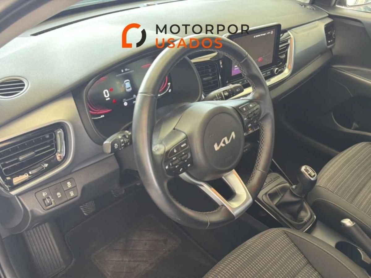 kia-stonic-2025-gasolina-998cc
