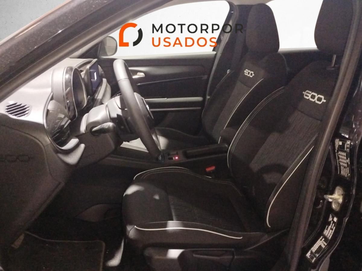 fiat-600-2025-hibrido-a-gasolina-1199cc