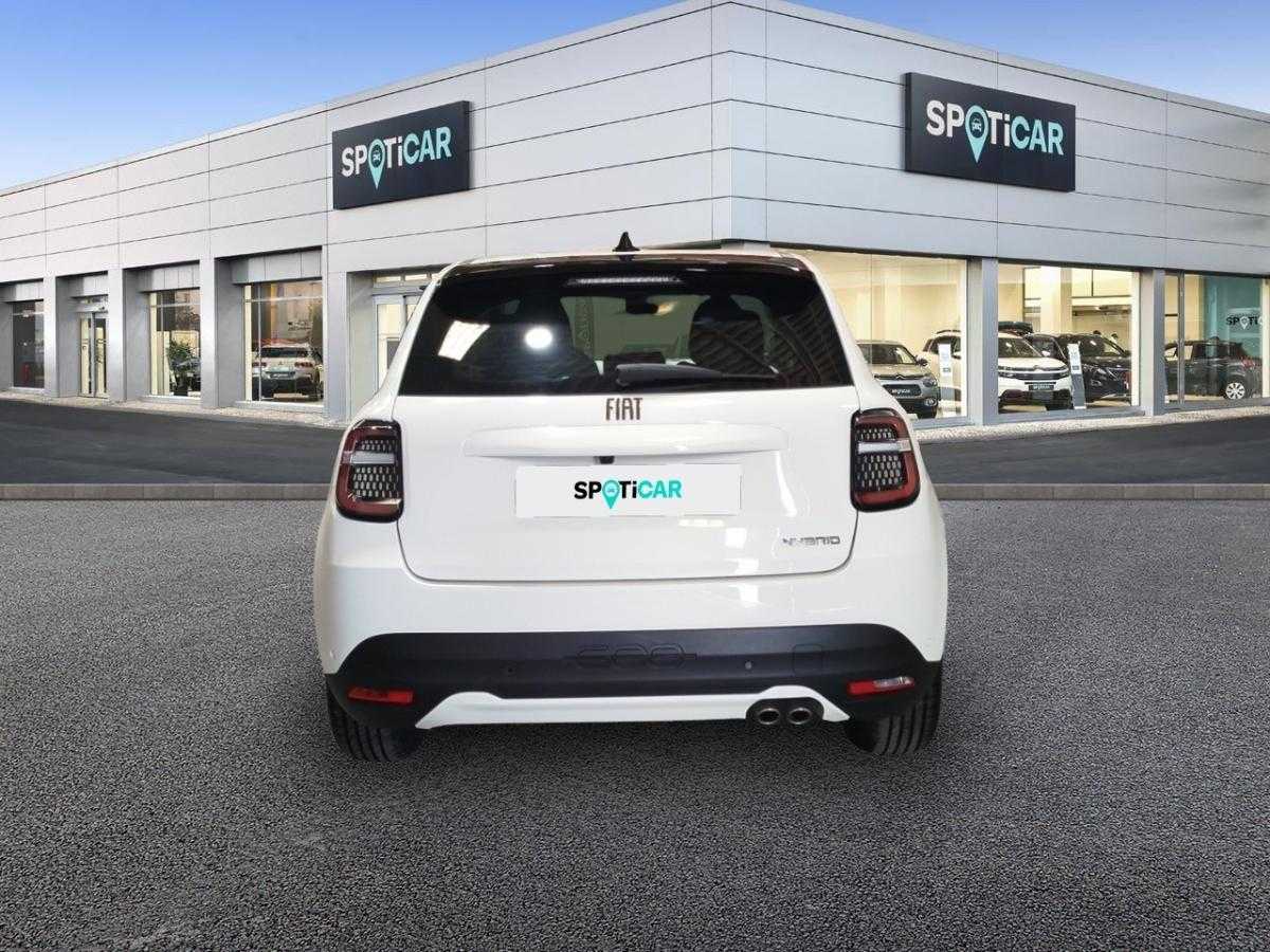 fiat-600-2025-hibrido-a-gasolina-1199cc