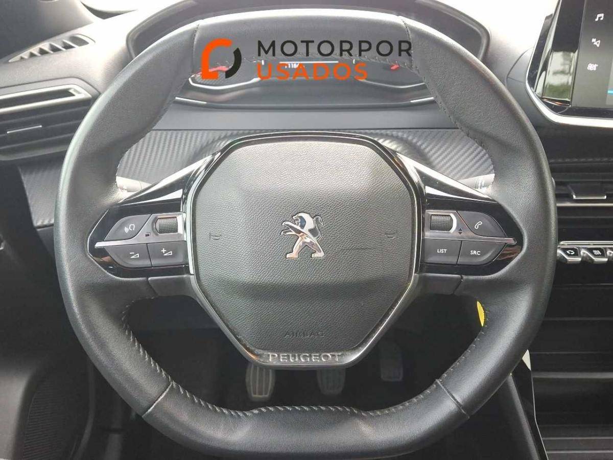 peugeot-2008-2023-gasolina-1199cc