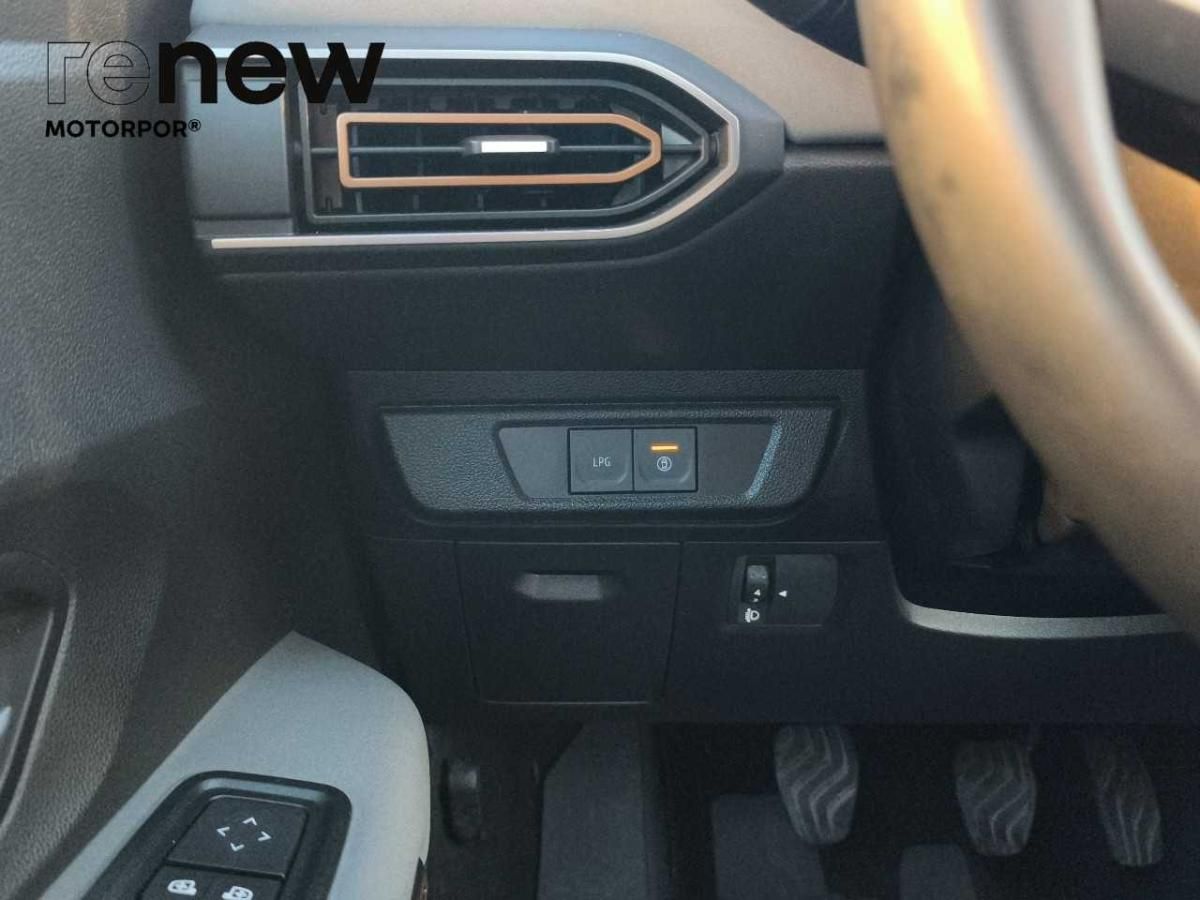dacia-sandero-2025-gpl-999cc