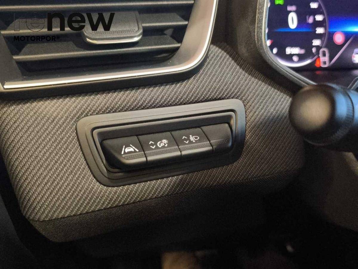 renault-clio-2024-gasolina-999cc