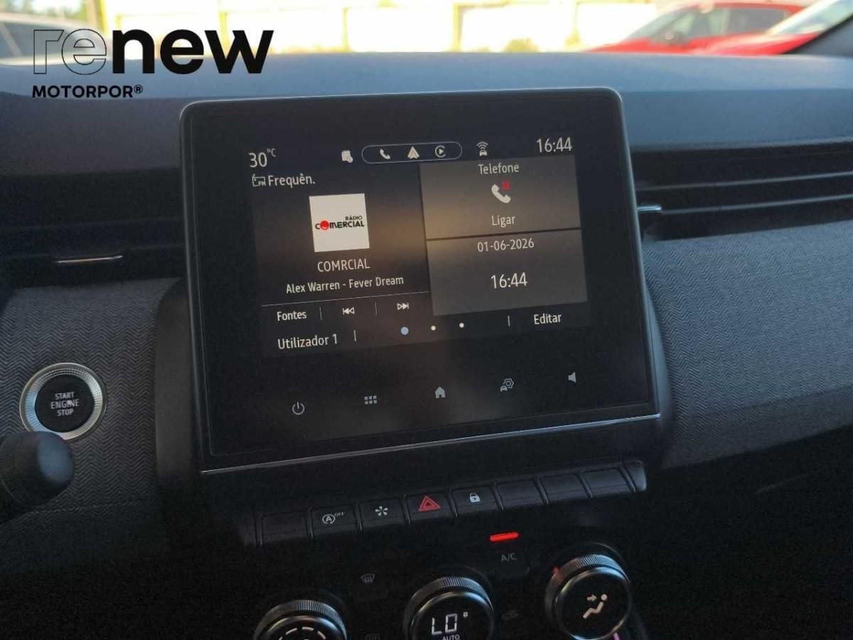 renault-clio-2024-gasolina-999cc