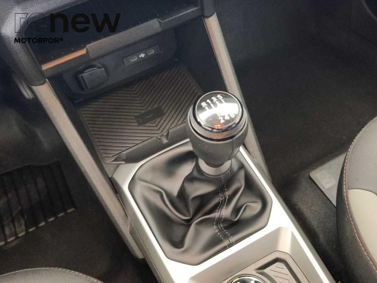 dacia-duster-2024-hibrido-a-gasolina-1199cc