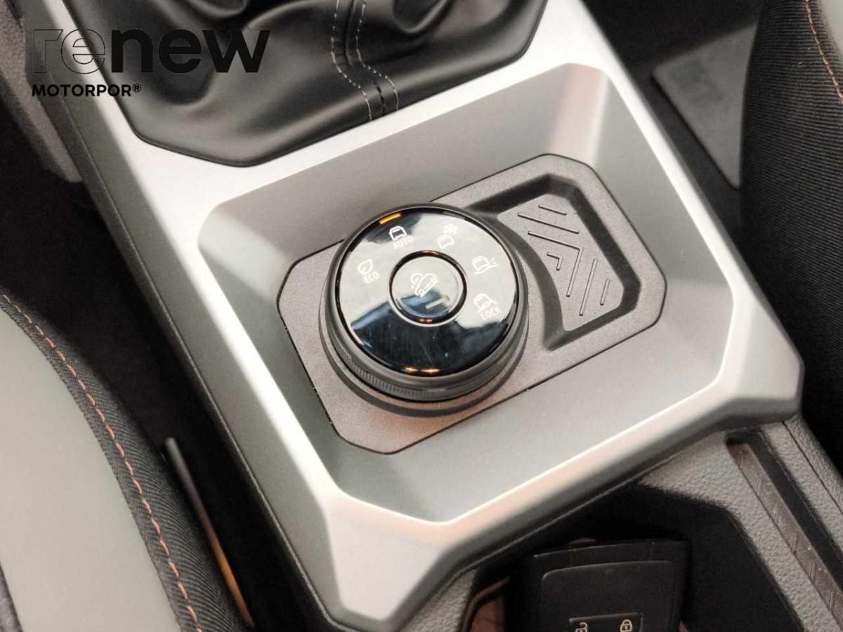 dacia-duster-2024-hibrido-a-gasolina-1199cc