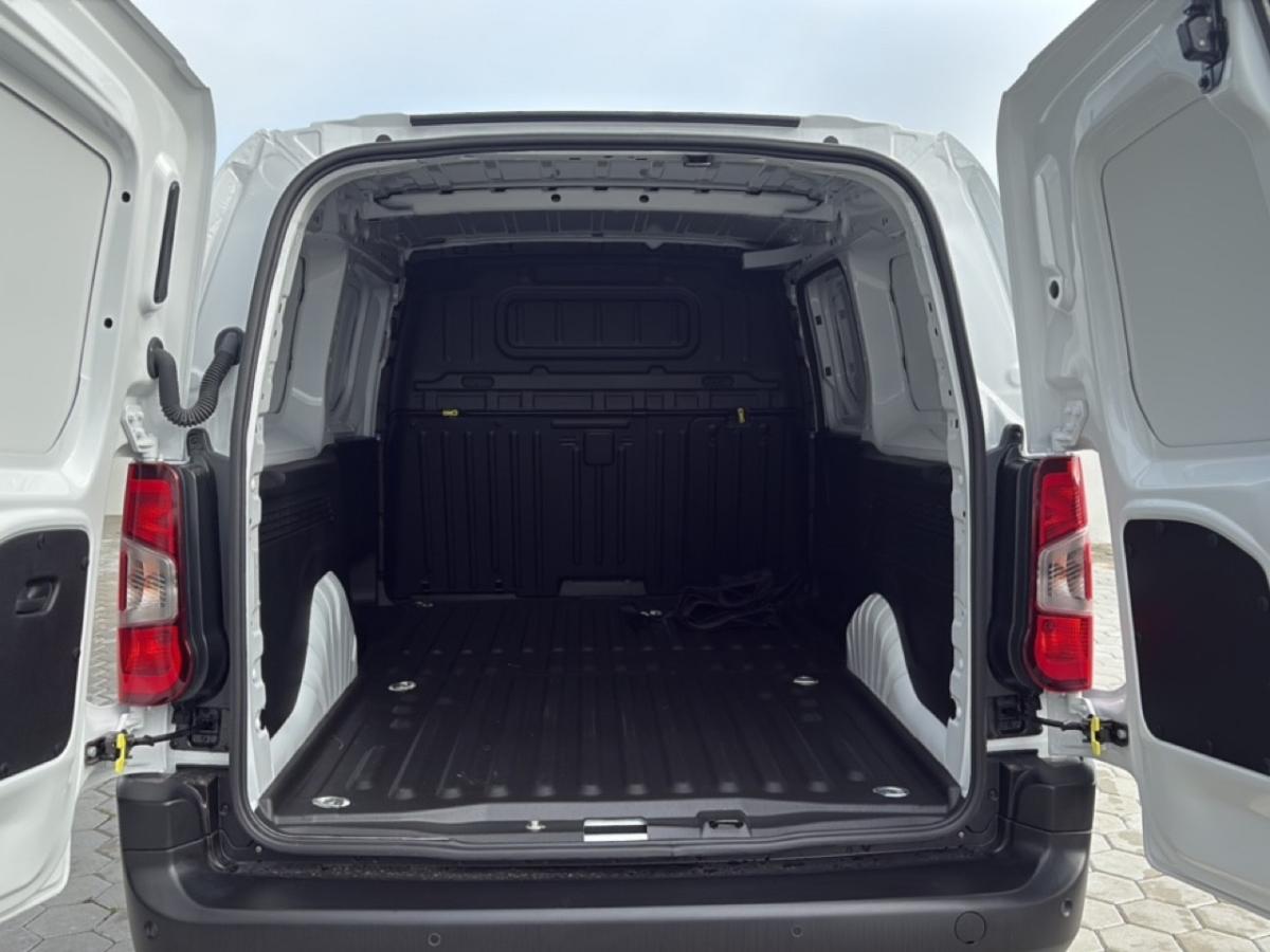 citroen-berlingo-2026-diesel-1499cc