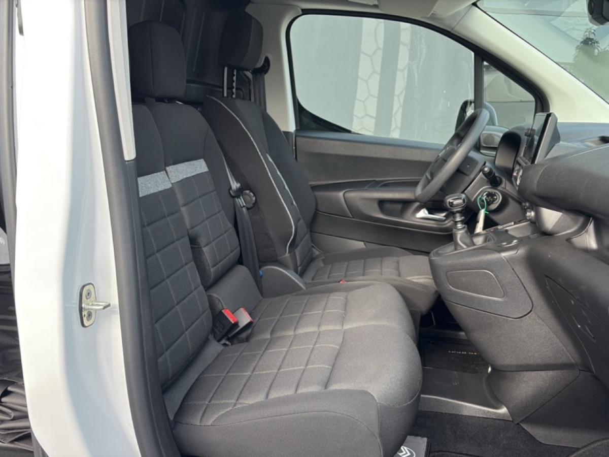 citroen-berlingo-2026-diesel-1499cc
