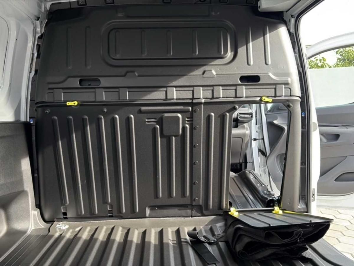 citroen-berlingo-2026-diesel-1499cc