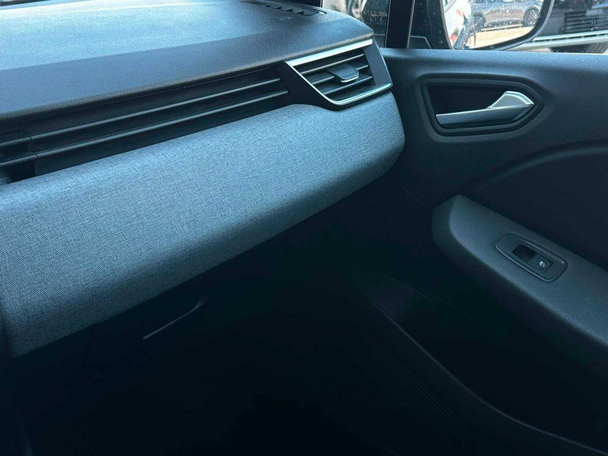 mitsubishi-colt-2025-gasolina-999cc